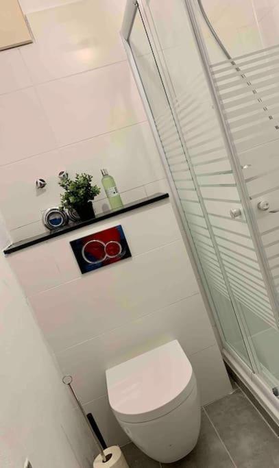 Schoene Zentrale Wohnung Naehe Hb Гермерсхайм Экстерьер фото